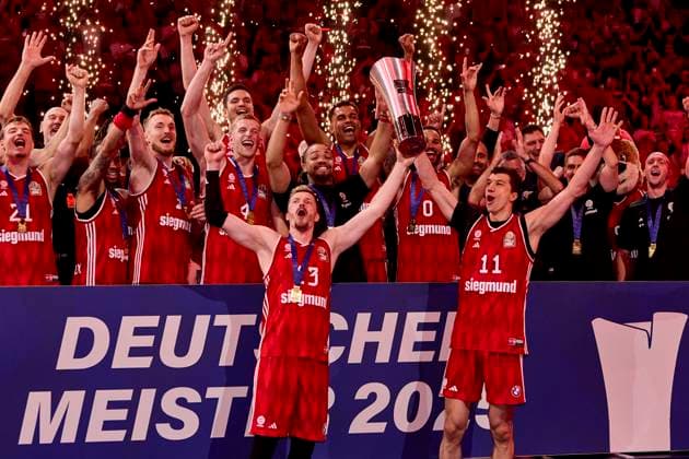 German Basketball Bundesliga BBL , FC Bayern Munich Basketball vs ratiopharm ulm, Munich FC Bayern Basketball, ulm ratiopharm, 2025 06 26 in Munich SAP Garden LUCIC Vladimir FC Bayern Basketball FCBB11 Small Forward , OBST Andreas FC Bayern Basketball FCBB13 Shooting Guard sportworld Munich SAP Garden Bayern Germany