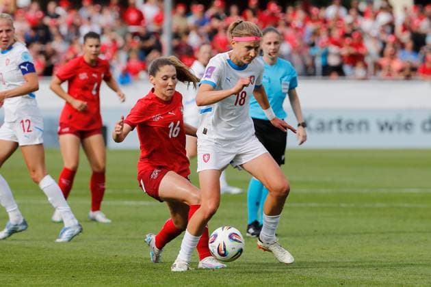 Women Switzerland Czech Republic Sandrine Mauron vs Kamila Dubcova 26 06 2025 Winterthur, SWITZERLAND, Soccer Women Friendly match Switzerland Czech Republic Sandrine Mauron li,Switzerland vs Kamila Dubcova Czech Republic