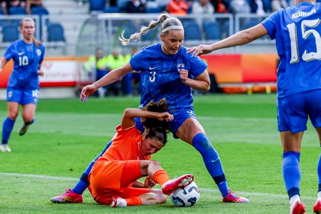Danielle van de Donk of the Netherlands and Eva Nystrom of Finland battle for the ball Netherlands v Finland, , Netherlands v Finland, Kooi Stadion, June 26, 2025, Leeuwarden, Netherlands.