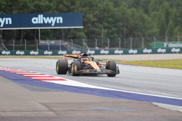 Oscar Piastri McLaren Formula 1 Team, 81 , Free Practice 1, FP1, Free Practice 1, Grand Prix of Austria, Motorsport, Men, Formula 1, 27 06 2025 Spielberg Styria Austria Copyright: xkolbert-press AnnikaxGrafx