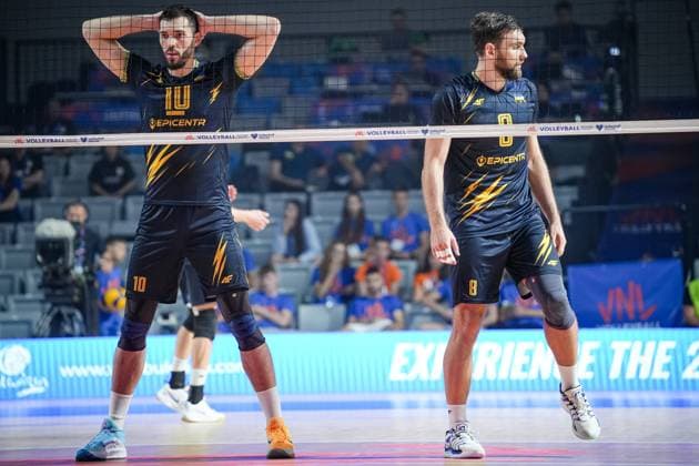 Volleyball - FIVB Men s Volleyball Nations League - Ukraine - Japan - 27.06.2025 Yurii Semeniuk and Dmytro Yanchuk prepare to play during Mens Volleyball Nations League in Burgas, VNL Copyright: xYulianxTodorovx