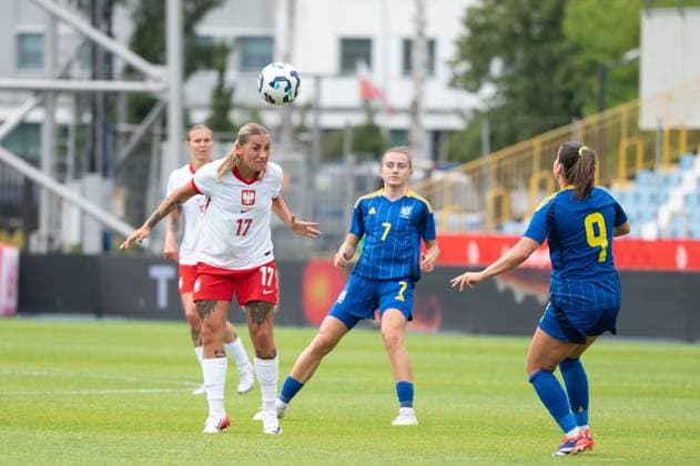 Fußball, Frauen, Länderspiel, Polen - Ukraine MIELEC 27.06.2025 MIEDZYNARODOWY MECZ TOWARZYSKI PILKI NOZNEJ KOBIET: POLSKA - UKRAINA --- INTERNATIONAL WOMEN S FRIENDLY FOOTBALL MATCH: POLAND - UKRAINE KLAUDIA SLOWINSKA FOT. MICHAL TRZPIS 400MM.PL NEWSPIX.PL --- newspix.pl 