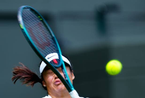 Emma Raducanu practices Wimbledon Tennis Championships, Friday Practice, The All England Lawn Tennis and Croquet Club, London, UK - 27 Jun 2025London The All England Lawn Tennis and United Kingdom  Copyright: xJavierxGarcia Shutterstockx 15371373bj
