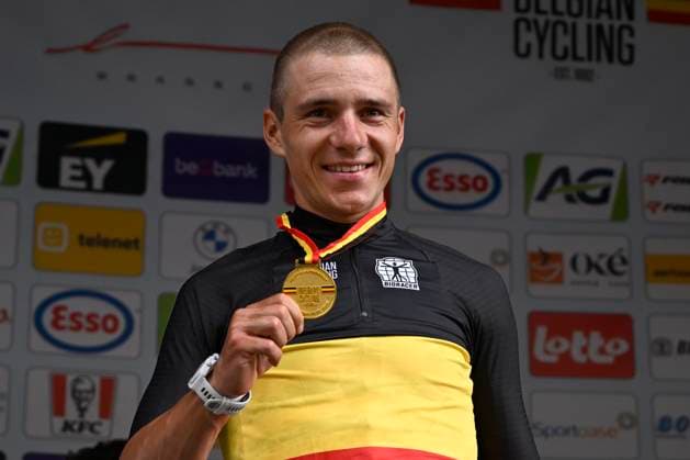 Belgian 2025 National Championship Brasschaat 27 06 2025 BRASSCHAAT, BELGIUM - JUNE 27 : Evenepoel Remco of Soudal - Quick-Step pictured during the podium ceremony of the Men Elite Individual Time Trial of the Belgian National Championships 2025 xxrd edition an UCI National Championships cycling race of 10 km with start in Aaaaa and finish in Brasschaat on June 27, 2025 in Brasschaat, Belgium, 27 06 2025 Brasschaat Belgium  Copyright: xJanxDexMeuleneirx