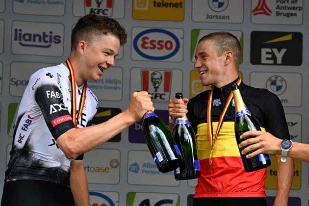 Belgian 2025 National Championship Brasschaat 27 06 2025 BRASSCHAAT, BELGIUM - JUNE 27 : Vermeersch Florian of Uae Team Emirates, Evenepoel Remco of Soudal - Quick-Step pictured during the podium ceremony of the Men Elite Individual Time Trial of the Belgian National Championships 2025 xxrd edition an UCI National Championships cycling race of 10 km with start in Aaaaa and finish in Brasschaat on June 27, 2025 in Brasschaat, Belgium, 27 06 2025 Brasschaat Belgium  Copyright: xJanxDexMeuleneirx