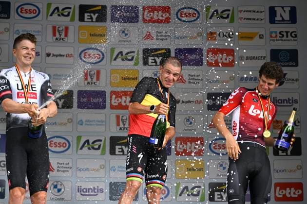 Belgian 2025 National Championship Brasschaat 27 06 2025 BRASSCHAAT, BELGIUM - JUNE 27 : Vermeersch Florian of Uae Team Emirates, Evenepoel Remco of Soudal - Quick-Step and Segaert Alec of Lotto pictured during the podium ceremony of the Men Elite Individual Time Trial of the Belgian National Championships 2025 xxrd edition an UCI National Championships cycling race of 10 km with start in Aaaaa and finish in Brasschaat on June 27, 2025 in Brasschaat, Belgium, 27 06 2025 Brasschaat Belgium  Copyright: xJanxDexMeuleneirx
