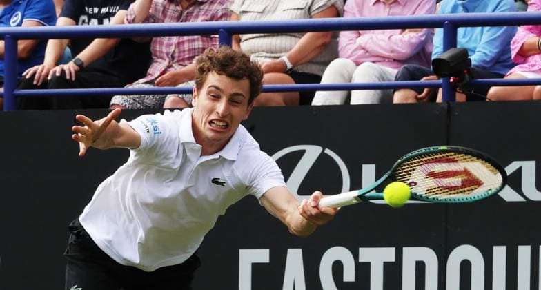 TENNIS - Eastbourne Open EASTBOURNE,ENGLAND,27.JUN.25 - TENNIS - ATP, Tennis Herren World Tour, Eastbourne Open. Image shows Ugo Humbert (FRA).  GEPAxpictures xAlanxGrieves