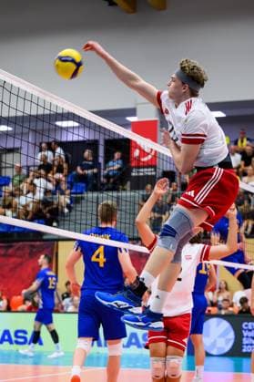 VOLLEYBALL - CEV Silver League AMSTETTEN,AUSTRIA,27.JUN.25 - VOLLEYBALL - CEV European Silver League, OEVV international match, Länderspiel, Nationalmannschaft Austria vs Sweden. Image shows Tobias Reinstadler (AUT).  GEPAxpictures xDanielaxMoser