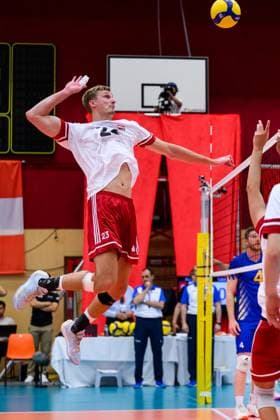 VOLLEYBALL - CEV Silver League AMSTETTEN,AUSTRIA,27.JUN.25 - VOLLEYBALL - CEV European Silver League, OEVV international match, Länderspiel, Nationalmannschaft Austria vs Sweden. Image shows Matthaeus Jurkovics (AUT).  GEPAxpictures xDanielaxMoser