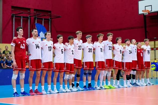 VOLLEYBALL - CEV Silver League AMSTETTEN,AUSTRIA,27.JUN.25 - VOLLEYBALL - CEV European Silver League, OEVV international match, Länderspiel, Nationalmannschaft Austria vs Sweden. Image shows the team of AUT.  GEPAxpictures xDanielaxMoser