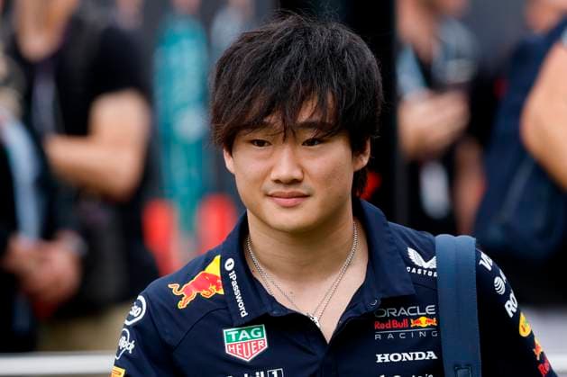27 06 2025, xsvx, Motorsport FIA Formula 1, Austrian Grand Prix v l Yuki Tsunoda Orcacle Red Bull Racing starting number 22 FIA REGULATIONS PROHIBIT ANY USE OF PHOTOGRAPHS as IMAGE SEQUENCES and or QUASI VIDEO Zeltweg Spielberg