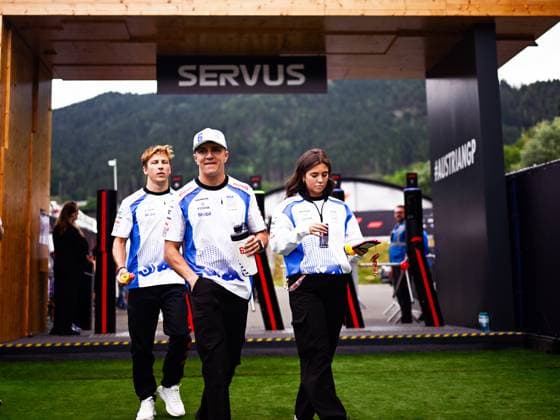 6 Isack Hadjar Of The Team Visa Cash App Racing Bulls Formula One Team, Honda RBPT,In Pit lane,During Fia Formula One World Championship, WM, Weltmeisterschaft F1 Austria Grand Prix 2025, 27 June , In Spielberg Austria  Copyright: xLucaxBarsali IPAxSportx xipa-agency.netx xx IPA_59553966 IPA_Agency_IPA59553966