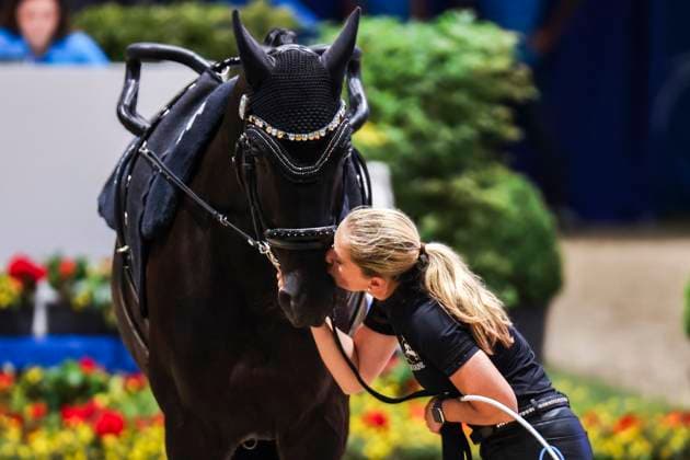 Sport Themen der Woche KW26 Sport Bilder des Tages CHIO; Aachen, 27.06.2025 Cornelia Raddatz mit Belasco am 27.06.2025 beim CHIO Aachen 2025 auf dem CHIO Gelände in Aachen *** CHIO Aachen, 27 06 2025 Cornelia Raddatz with Belasco on 27 06 2025 at the CHIO Aachen 2025 on the CHIO grounds in Aachen Copyright: xBEAUTIFULxSPORTS Freisenx