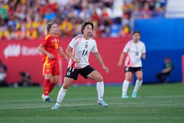 June 27, 2025, Leganes, Madrid, Spain: Mina Tanaka of Japan looks on during the Women s International Friendly, Länderspiel, Nationalmannschaft football match played between Spain and Japan at Butarque stadium on June 27, 2025, in Leganes, Madrid, Spain. Leganes Spain - ZUMAa181 20250627_zaa_a181_015 Copyright: xDennisxAgyemanx