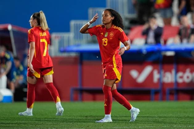 June 27, 2025, Leganes, Madrid, Spain: Vicky Lopez of Spain celebrates a goal during the Women s International Friendly, Länderspiel, Nationalmannschaft football match played between Spain and Japan at Butarque stadium on June 27, 2025, in Leganes, Madrid, Spain. Leganes Spain - ZUMAa181 20250627_zaa_a181_039 Copyright: xDennisxAgyemanx