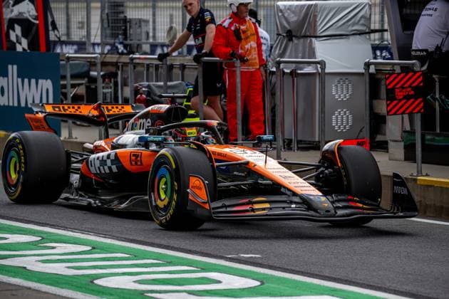 SPIELBERG, AUSTRIA: Oscar Piastri, racing for the McLaren F1 team during the 2025 Formula 1 Austrian Grand Prix at the Red Bull Ring in Spielberg, Austria