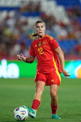 June 27, 2025, Leganes, Madrid, Spain: Patricia Guijarro of Spain in action during the Women s International Friendly, Länderspiel, Nationalmannschaft football match played between Spain and Japan at Butarque stadium on June 27, 2025, in Leganes, Madrid, Spain. Leganes Spain - ZUMAa181 20250627_zaa_a181_069 Copyright: xDennisxAgyemanx