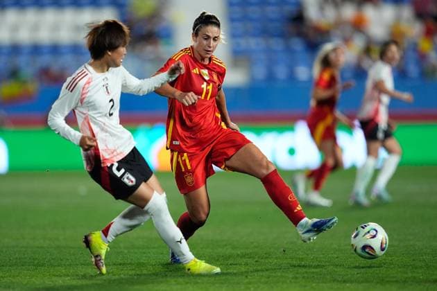 June 27, 2025, Leganes, Madrid, Spain: Alexia Putellas of Spain in action during the Women s International Friendly, Länderspiel, Nationalmannschaft football match played between Spain and Japan at Butarque stadium on June 27, 2025, in Leganes, Madrid, Spain. Leganes Spain - ZUMAa181 20250627_zaa_a181_075 Copyright: xDennisxAgyemanx