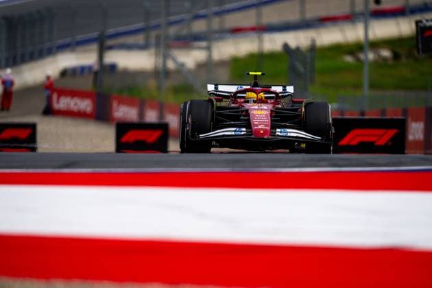 June 27, 2025, Spielberg, Austria: Scuderia Ferrari HP F1 Team s English driver Lewis Hamilton competes during the free practice two of the Formula 1 Austrian Grand Prix. Spielberg Austria - ZUMAs197 20250627_aaa_s197_075 Copyright: xLucaxMartinix