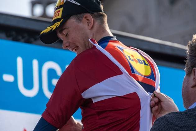 June 27, 2025, Aalborg, The North Jutland Region, Denmark: Mads Pedersen of Team Lidl-Trek celebrates his victory and wears the Danish Championships Individual Time Trial jersey on the podium during the medal ceremony after the Men s Elite Individual Time Trial at the Danish Championships. When DM Week returns to Aalborg from 23-29 June 2025, there will be more sports than ever before, new disciplines on the program and an entire city in motion. During an intense week, some of Denmark s most talented athletes will compete for DM gold in over 120 disciplines - from classics like cycling and swimming to high diving from the Limfjord Bridge, dance, speedway and 3x3 basketball. This will be the fourth time DM Week has been held, and the third time Aalborg has hosted it. Aalborg Denmark - ZUMAs197 20250627_aaa_s197_127 Copyright: xKristianxTuxenxLadegaardxBergx