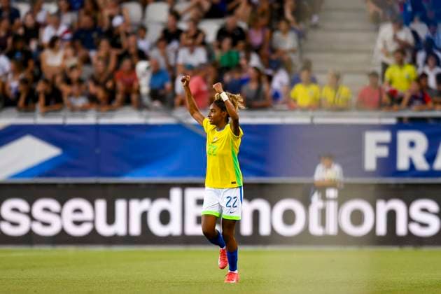 Grenoble, France June 27 Luany Rosa of Brazil celebrates her goal during the Women s International Friendly match between France and Brazil at Stade des Alpes on June 27, 2025 in Grenoble, France Photo by Eurasia Sport Images Grenoble Stade des Alpes France Copyright: x x2025xEurasiaxSportxImagesx jp-en-EuSpIm-MA5_France_Brazil_27Jun2025_FR033