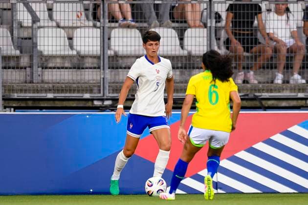 Grenoble, France June 27 Elisa De Almeida of France L plays against Yasmim Ribeiro of Brazil R during the Women s International Friendly match between France and Brazil at Stade des Alpes on June 27, 2025 in Grenoble, France Photo by Eurasia Sport Images Grenoble Stade des Alpes France Copyright: x x2025xEurasiaxSportxImagesx jp-en-EuSpIm-MA5_France_Brazil_27Jun2025_FR069