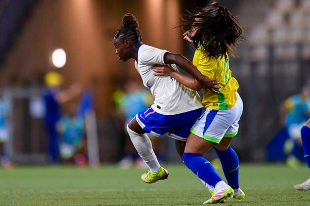 Grenoble, France June 27 Sandy Baltimore of France L is challenged by Mariza Silva of Brazil R during the Women s International Friendly match between France and Brazil at Stade des Alpes on June 27, 2025 in Grenoble, France Photo by Eurasia Sport Images Grenoble Stade des Alpes France Copyright: x x2025xEurasiaxSportxImagesx jp-en-EuSpIm-MA5_France_Brazil_27Jun2025_FR127