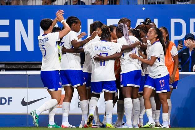 Grenoble, France June 27 France players celebrate their goal during the Women s International Friendly match between France and Brazil at Stade des Alpes on June 27, 2025 in Grenoble, France Photo by Eurasia Sport Images Grenoble Stade des Alpes France Copyright: x x2025xEurasiaxSportxImagesx jp-en-EuSpIm-MA5_France_Brazil_27Jun2025_FR135
