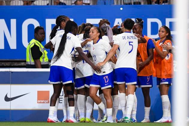 Grenoble, France June 27 France players celebrate their goal during the Women s International Friendly match between France and Brazil at Stade des Alpes on June 27, 2025 in Grenoble, France Photo by Eurasia Sport Images Grenoble Stade des Alpes France Copyright: x x2025xEurasiaxSportxImagesx jp-en-EuSpIm-MA5_France_Brazil_27Jun2025_FR136