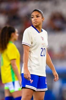Grenoble, France June 27 Delphine Cascarino of France looks on during the Women s International Friendly match between France and Brazil at Stade des Alpes on June 27, 2025 in Grenoble, France Photo by Eurasia Sport Images Grenoble Stade des Alpes France Copyright: x x2025xEurasiaxSportxImagesx jp-en-EuSpIm-MA5_France_Brazil_27Jun2025_FR158