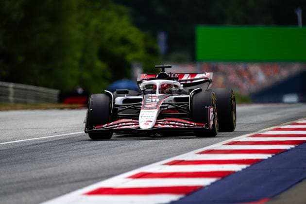 F1 2025: Austrian Grand Prix in Spielberg, Austria - 27 Jun 2025 MoneyGram Haas F1 Team s French driver Esteban Ocon is seen in action during free practice one of the Formula 1 Austrian Grand Prix 2025 at the Redbull Ring. Spielberg Austria Copyright: xLucaxMartinix xSOPAxImagesx LMC00473