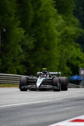 F1 2025: Austrian Grand Prix in Spielberg, Austria - 27 Jun 2025 Mercedes-AMG PETRONAS F1 Team s Italian driver Andrea Kimi Antonelli is seen in action during the free practice one of the Formula 1 Austrian Grand Prix 2025 at the Redbull Ring. Spielberg Austria Copyright: xLucaxMartinix xSOPAxImagesx LMC00565