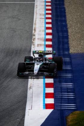 F1 2025: Austrian Grand Prix in Spielberg, Austria - 27 Jun 2025 Mercedes-AMG PETRONAS F1 Team s Italian driver Andrea Kimi Antonelli is seen in action during the free practice one of the Formula 1 Austrian Grand Prix 2025 at the Redbull Ring. Spielberg Austria Copyright: xLucaxMartinix xSOPAxImagesx LMC01176