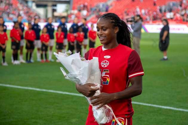 June 27, 2025, Toronto, Ontario, Canada: Nichelle Prince 15 of Canada presented with an award to celebrate her 100 games with Canada prior an International Friendly, Länderspiel, Nationalmannschaft match at BMO Field on June 27, 2025 in Toronto, Ontario, Canada. The game ended 4-1 for Canada. Toronto Canada - ZUMAm154 20250627_zap_m154_002 Copyright: xAngelxMarchinix