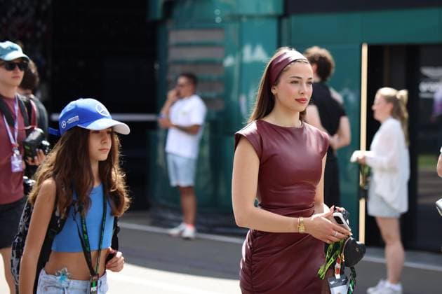 ELi Babickova, girlfriend of Andrea Kimi Antonelli Mercedes AMG Petronas Formula One Team, 12 with Kimis sister, Grand Prix of Austria, Motorsport, Men, Formula 1, 28 06 2025 Spielberg Styria Austria Copyright: xkolbert-press AnnikaxGrafx