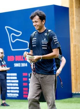 F1 - AUSTRIAN GRAND PRIX 2025 ALBON Alexander (tha), Williams Racing FW47, portrait during the Formula 1 MSC Cruises Austrian Grand Prix 2025, 11th round of the 2025 FIA Formula One World Championship, WM, Weltmeisterschaft from June 27 to 29, 2025 on the Red Bull Ring, in Spielberg, Austria - SpielbergAustria  Copyright: xDPPIx