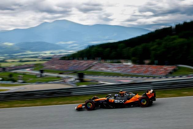 F1 - AUSTRIAN GRAND PRIX 2025 DUNNE Alexander (gbr), McLaren F1 Team MCL39, action during the Formula 1 MSC Cruises Austrian Grand Prix 2025, 11th round of the 2025 FIA Formula One World Championship, WM, Weltmeisterschaft from June 27 to 29, 2025 on the Red Bull Ring, in Spielberg, Austria - SpielbergAustria  Copyright: xDPPIx