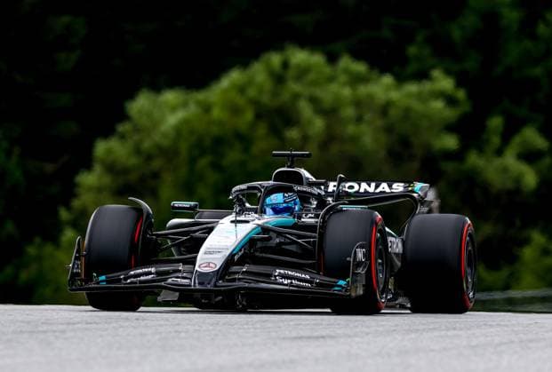 F1 - AUSTRIAN GRAND PRIX 2025 63 RUSSELL George (gbr), Mercedes AMG F1 Team W16, action during the Formula 1 MSC Cruises Austrian Grand Prix 2025, 11th round of the 2025 FIA Formula One World Championship, WM, Weltmeisterschaft from June 27 to 29, 2025 on the Red Bull Ring, in Spielberg, Austria - SpielbergAustria  Copyright: xDPPIx