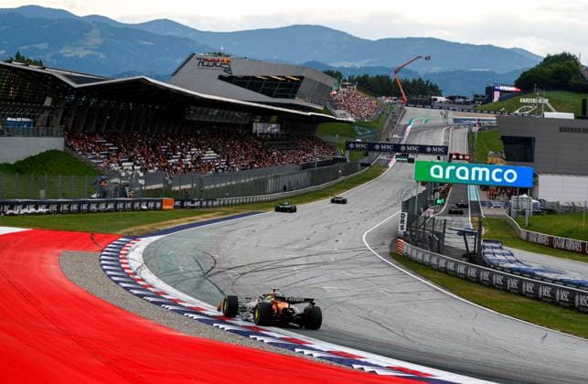 F1 - AUSTRIAN GRAND PRIX 2025 44 HAMILTON Lewis (gbr), Scuderia Ferrari SF-25, action during the Formula 1 MSC Cruises Austrian Grand Prix 2025, 11th round of the 2025 FIA Formula One World Championship, WM, Weltmeisterschaft from June 27 to 29, 2025 on the Red Bull Ring, in Spielberg, Austria - SpielbergAustria  Copyright: xDPPIx