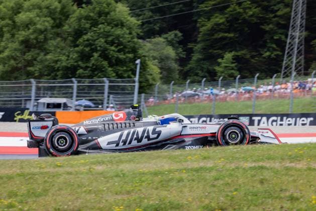 FORMULA 1 - GP of Austria 2025 SPIELBERG,AUSTRIA,28.JUN.25 - MOTORSPORTS, FORMULA 1 - Grand Prix of Austria, Red Bull Ring, practice and qualifying. Image shows Oliver Bearman (GBR Haas).  GEPAxpictures xMatthiasxTrinkl