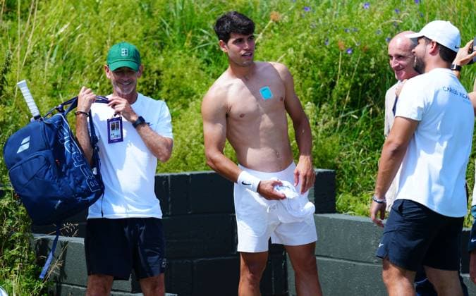 Carlos Alcaraz after practice Wimbledon Tennis Championships, Saturday Practice, The All England Lawn Tennis and Croquet Club, London, UK - 28 Jun 2025London The All England Lawn Tennis and United Kingdom  Copyright: xJavierxGarcia Shutterstockx 15371374k