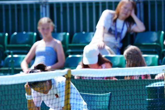 Emma Raducanu practices watched by her mother Wimbledon Tennis Championships, Saturday Practice, The All England Lawn Tennis and Croquet Club, London, UK - 28 Jun 2025London The All England Lawn Tennis and United Kingdom  Copyright: xJavierxGarcia Shutterstockx 15371374z