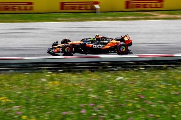 F1 - AUSTRIAN GRAND PRIX 2025 04 NORRIS Lando (gbr), McLaren F1 Team MCL39, action during the Formula 1 MSC Cruises Austrian Grand Prix 2025, 11th round of the 2025 FIA Formula One World Championship, WM, Weltmeisterschaft from June 27 to 29, 2025 on the Red Bull Ring, in Spielberg, Austria - SpielbergAustria  Copyright: xALBERTOxVIMERCATIx