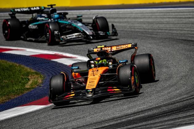 F1 - AUSTRIAN GRAND PRIX 2025 04 NORRIS Lando (gbr), McLaren F1 Team MCL39, action during the Formula 1 MSC Cruises Austrian Grand Prix 2025, 11th round of the 2025 FIA Formula One World Championship, WM, Weltmeisterschaft from June 27 to 29, 2025 on the Red Bull Ring, in Spielberg, Austria - SpielbergAustria  Copyright: xALBERTOxVIMERCATIx