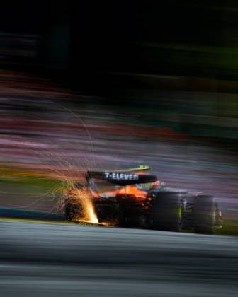 F1 - AUSTRIAN GRAND PRIX 2025 04 NORRIS Lando (gbr), McLaren F1 Team MCL39, action during the Formula 1 MSC Cruises Austrian Grand Prix 2025, 11th round of the 2025 FIA Formula One World Championship, WM, Weltmeisterschaft from June 27 to 29, 2025 on the Red Bull Ring, in Spielberg, Austria - SpielbergAustria  Copyright: xANTONINxVINCENTx