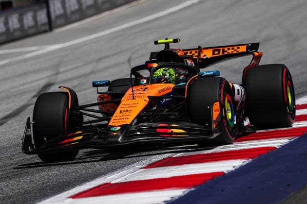 F1 - AUSTRIAN GRAND PRIX 2025 04 NORRIS Lando (gbr), McLaren F1 Team MCL39, action during the Formula 1 MSC Cruises Austrian Grand Prix 2025, 11th round of the 2025 FIA Formula One World Championship, WM, Weltmeisterschaft from June 27 to 29, 2025 on the Red Bull Ring, in Spielberg, Austria - SpielbergAustria  Copyright: xANTONINxVINCENTx