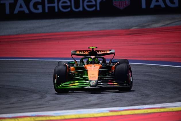 F1 Grand Prix of Austria - Qualifying Lando Norris of the McLaren F1 Team drives during qualifying in the 12th round of the Formula 1 World Championship, WM, Weltmeisterschaft at the Red Bull Ring in Spielberg, Styria, Austria, on June 28, 2025. Spielberg Styria Austria  Copyright: xAndreaxDiodatox originalFilename:diodato-formula1250628_npzUp.jpg