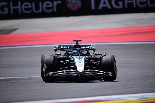 F1 Grand Prix of Austria - Qualifying George Russell of Mercedes-AMG Petronas drives during qualifying for the 12th round of the Formula 1 World Championship, WM, Weltmeisterschaft at the Red Bull Ring in Spielberg, Styria, Austria, on June 28, 2025. Spielberg Styria Austria  Copyright: xAndreaxDiodatox originalFilename:diodato-formula1250628_nppYY.jpg