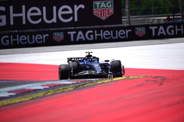 F1 Grand Prix of Austria - Qualifying Carlos Sainz of the Williams F1 Team drives during qualifying for the 12th round of the Formula 1 World Championship, WM, Weltmeisterschaft at the Red Bull Ring in Spielberg, Styria, Austria, on June 28, 2025. Spielberg Styria Austria  Copyright: xAndreaxDiodatox originalFilename:diodato-formula1250628_np5EH.jpg