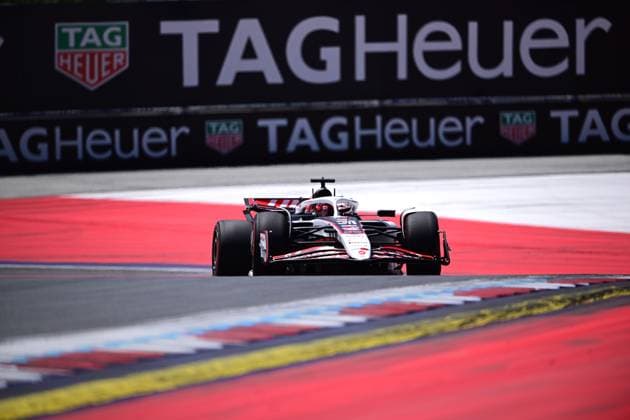 F1 Grand Prix of Austria - Qualifying Esteban Ocon of the Haas F1 Team drives during qualifying for the 12th round of the Formula 1 World Championship, WM, Weltmeisterschaft at the Red Bull Ring in Spielberg, Styria, Austria, on June 28, 2025. Spielberg Styria Austria  Copyright: xAndreaxDiodatox originalFilename:diodato-formula1250628_npbAx.jpg